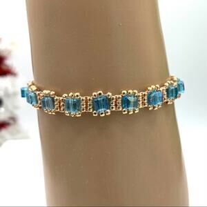 Blue‎ crystal cube bracelet rose gold seed beads.